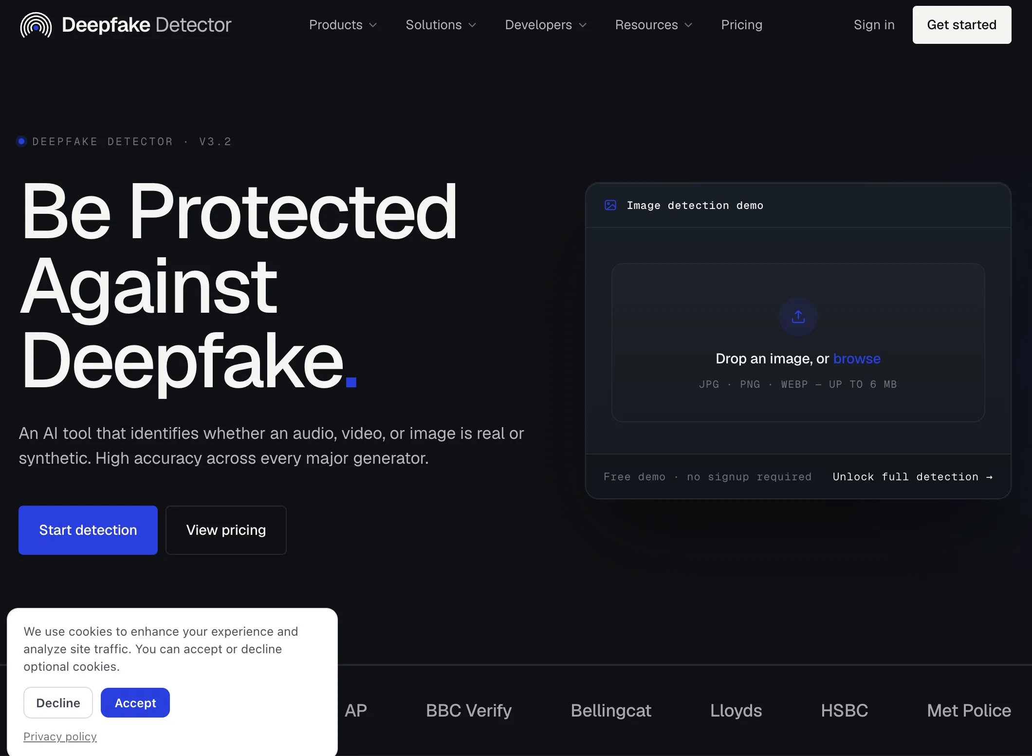 Deepfake Detector website